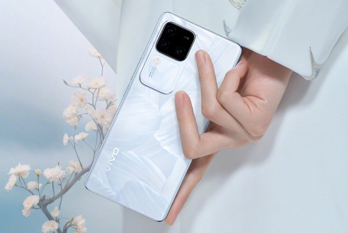 vivo S18系列花似锦 两大独创工艺讲述中国设计