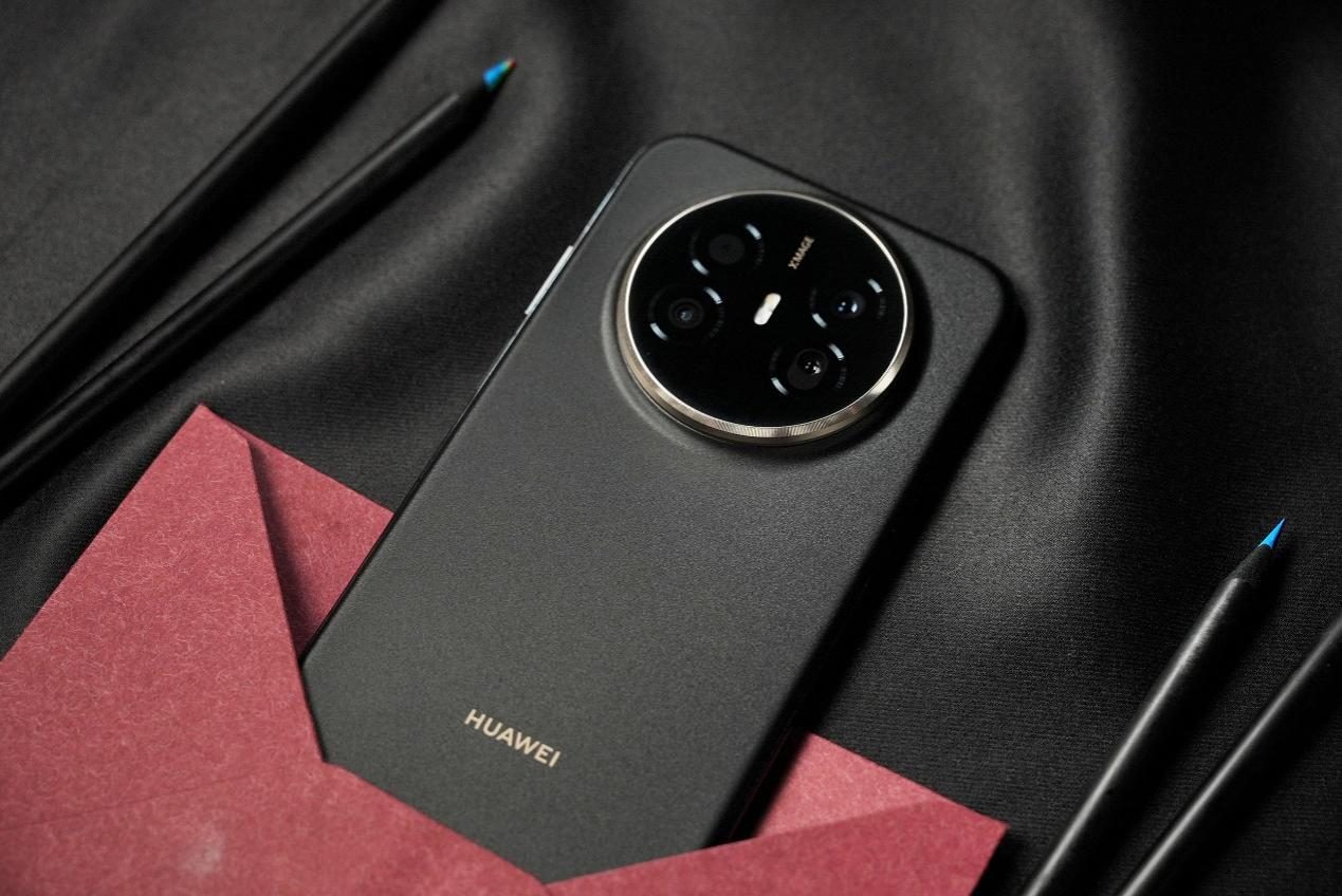 华为Mate 70 Air4199元起惊爆开售，薄至6.6mm的全能大屏手机