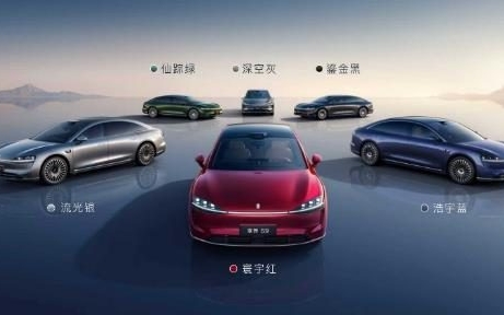 享界S9改款耀目登场：以安全为基，铸就豪华舒适新巅峰