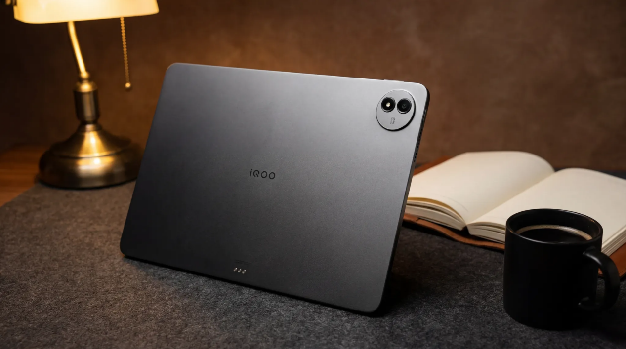 iQOO Pad6 Pro 深度评测：以 4K 巨幕为核，重新定义旗舰平板的游戏与全能边界